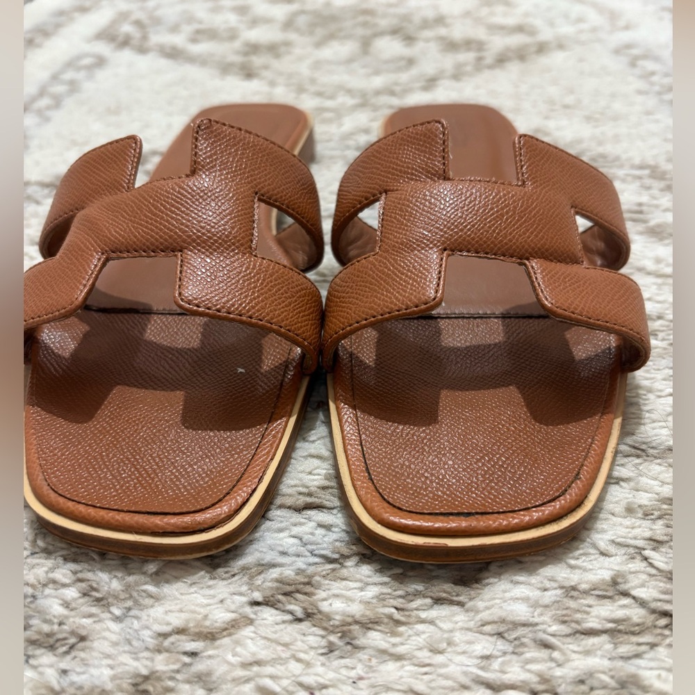 women’s cognac Brown Slide Sandals - Picture 3 of 13